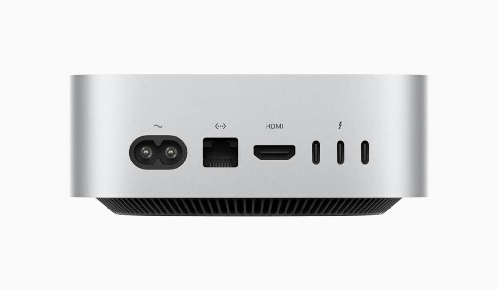 En la parte trasera, el Mac mini incorpora tres puertos: Thunderbolt 4 en el modelo con M4 y, por primera vez, Thunderbolt 5 en el modelo con M4 Pro. Ambos modelos también incluyen Gigabit Ethernet y un puerto HDMI.