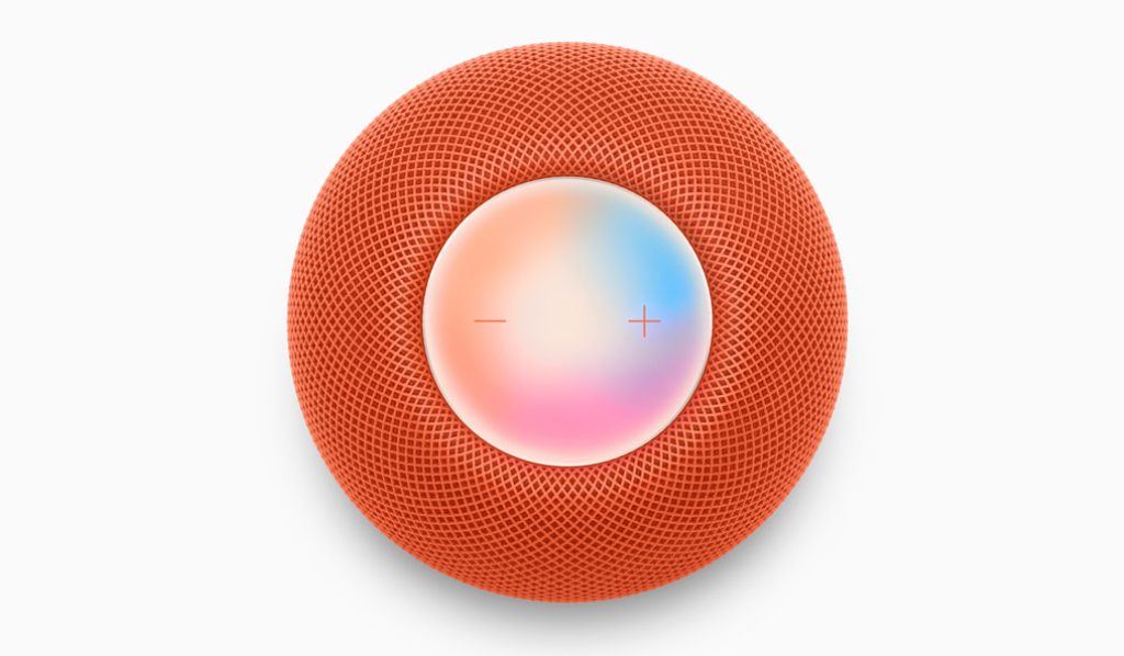 Gracias a la poderosa inteligencia de Siri, los usuarios del HomePod mini disfrutan de una experiencia integrada y personalizada que incluye música seleccionada y recomendaciones de podcasts, así como asistencia con las peticiones individuales, como leer mensajes, agregar recordatorios o hacer llamadas.